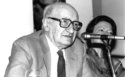 Frossard, André