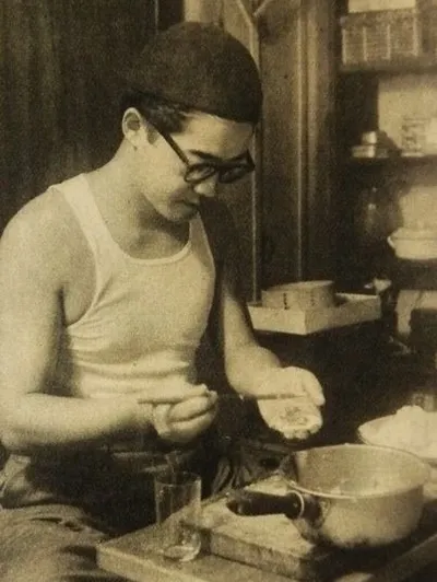 Kobo, Abe