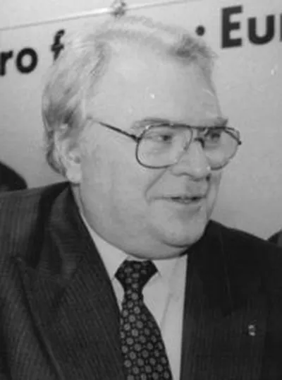 Mauroy, Pierre