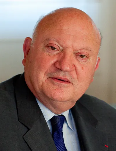 Santini, André