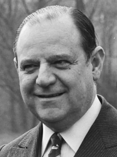 Barre, Raymond