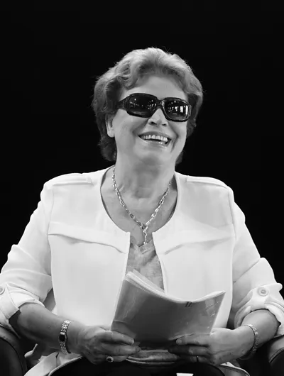 Chandernagor, Françoise