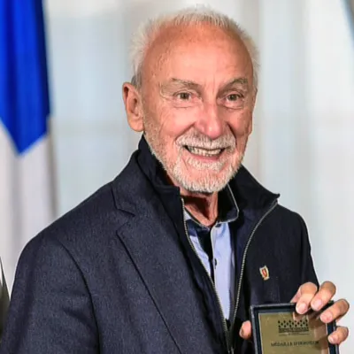 Deschamps, Yvon